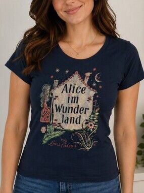 Out of Print – Alice im Wunderland Graphic Tee (Small)